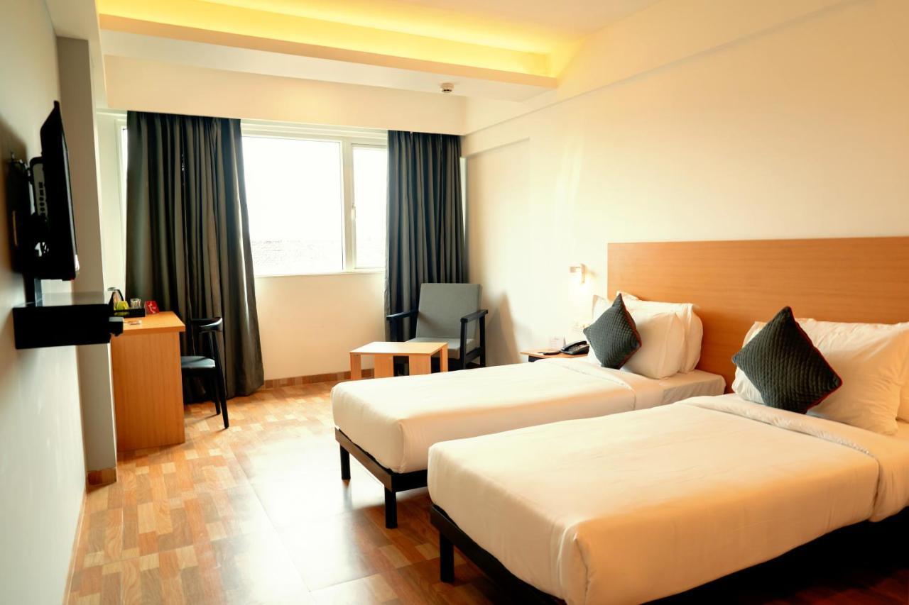 Hotel Tgi Ameya Grand Panaji Esterno foto